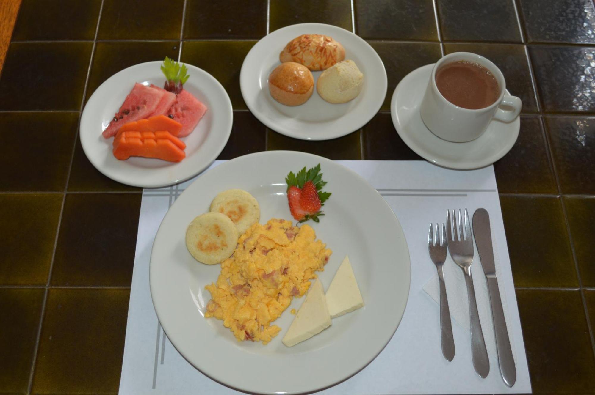 Hotel Chicala Νεΐβα Εξωτερικό φωτογραφία